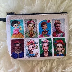 🛑 Frida Khalo coin purse NWOT